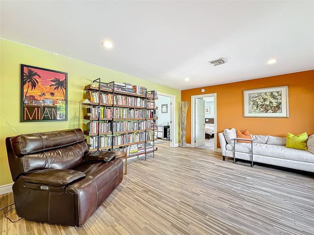 4100 NE 25TH Avenue, Lighthouse Point, FL 33064