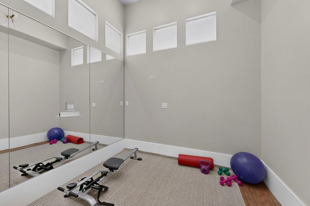 6201 Casa Blanca Drive NW, Albuquerque, NM 87120