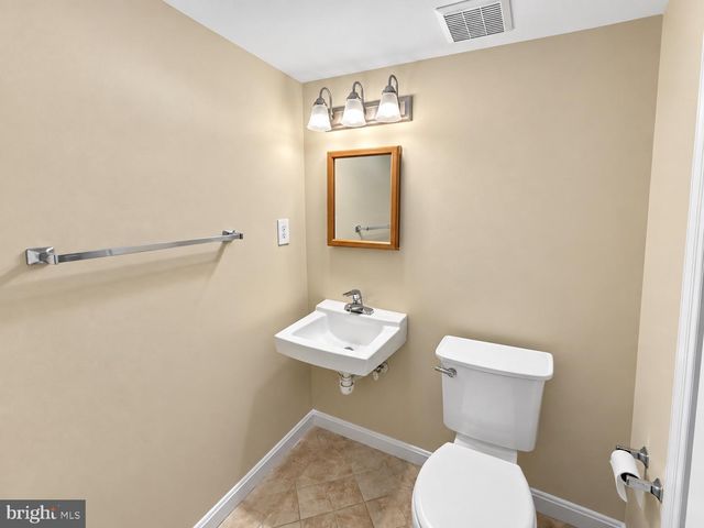 5082 WHETSTONE RD, Columbia, MD 21044