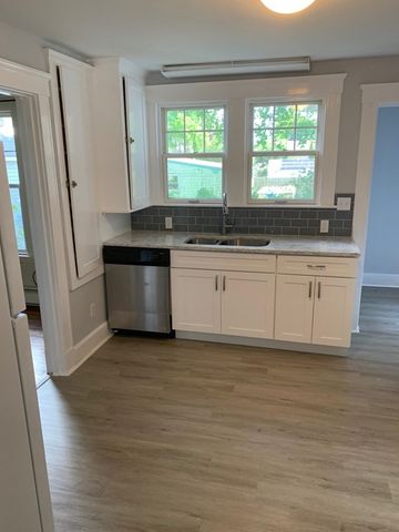 4 Martin Street 1, Marblehead, MA 01945