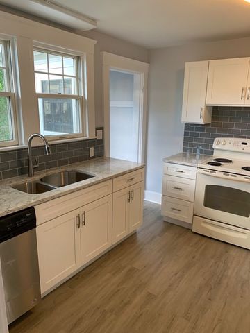 4 Martin Street 1, Marblehead, MA 01945