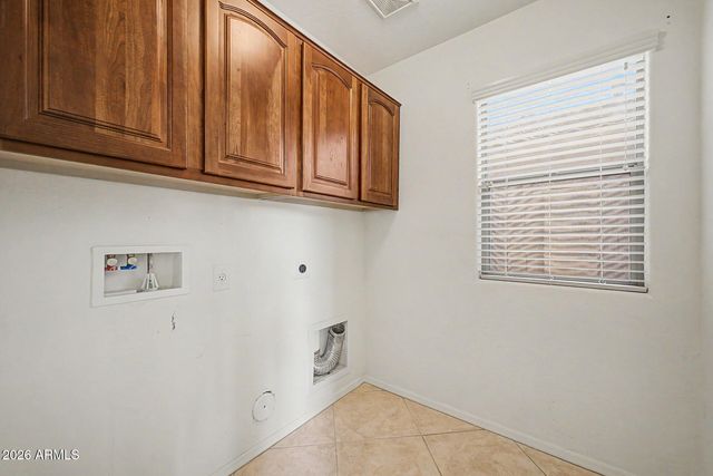 514 W HOLSTEIN Trail, San Tan Valley, AZ 85143