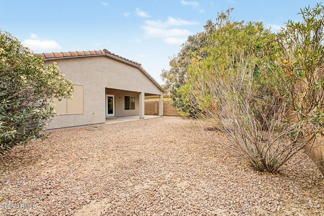 514 W HOLSTEIN Trail, San Tan Valley, AZ 85143