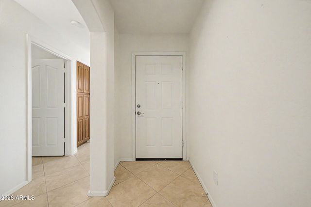 514 W HOLSTEIN Trail, San Tan Valley, AZ 85143