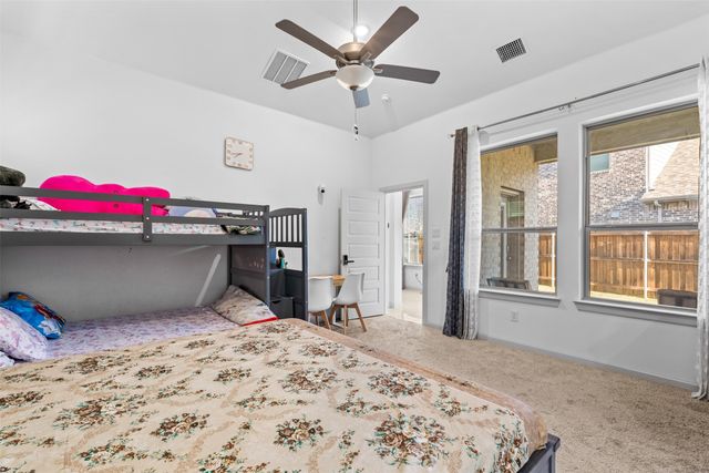 4315 Smokey Quartz Lane, Arlington, TX 76005