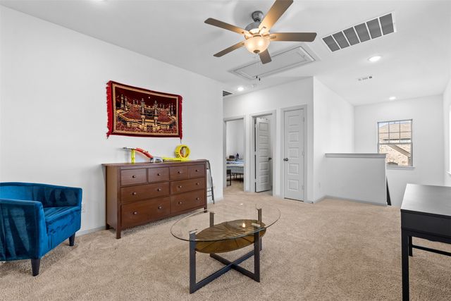 4315 Smokey Quartz Lane, Arlington, TX 76005