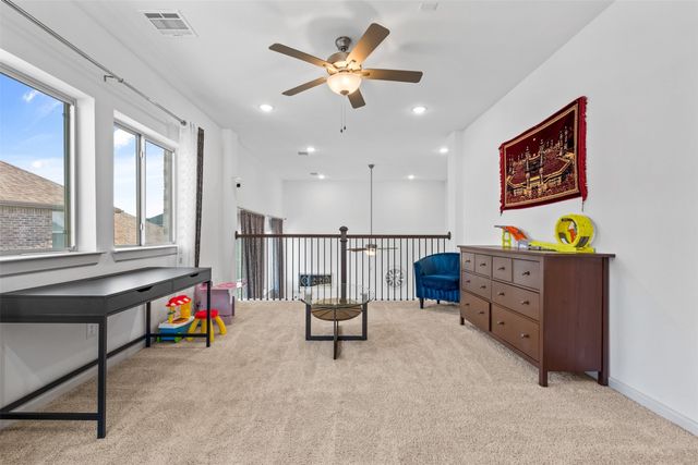 4315 Smokey Quartz Lane, Arlington, TX 76005