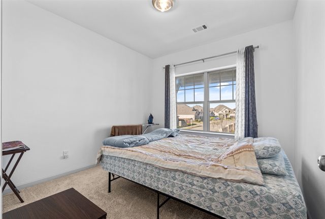 4315 Smokey Quartz Lane, Arlington, TX 76005