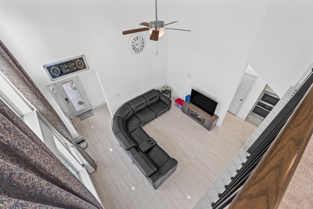 4315 Smokey Quartz Lane, Arlington, TX 76005