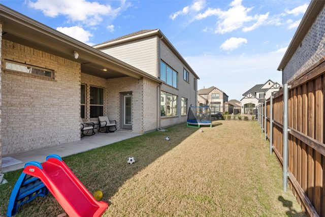 4315 Smokey Quartz Lane, Arlington, TX 76005