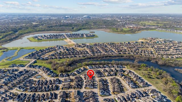 4315 Smokey Quartz Lane, Arlington, TX 76005