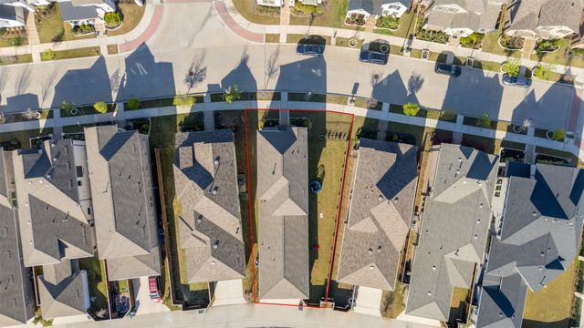 4315 Smokey Quartz Lane, Arlington, TX 76005