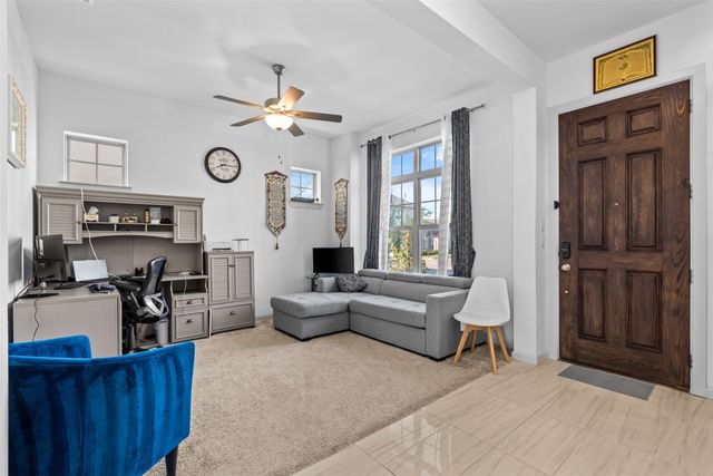 4315 Smokey Quartz Lane, Arlington, TX 76005