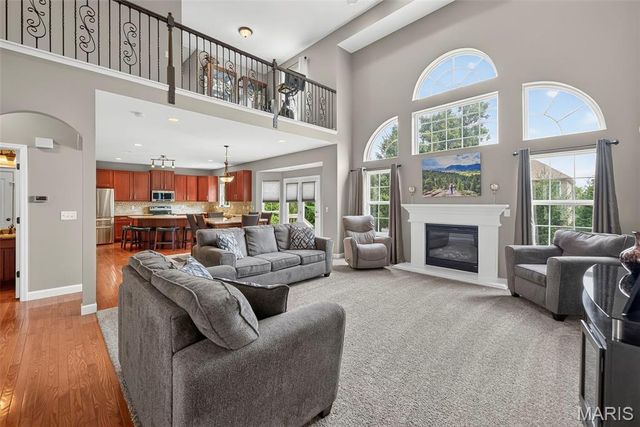 2218 Homefield Grove Drive, O'fallon, MO 63366