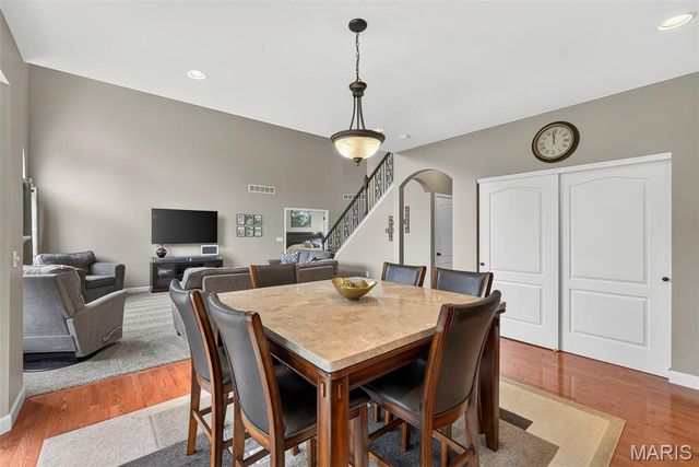 2218 Homefield Grove Drive, O'fallon, MO 63366