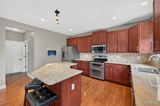 2218 Homefield Grove Drive, O'fallon, MO 63366
