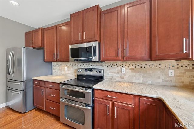 2218 Homefield Grove Drive, O'fallon, MO 63366