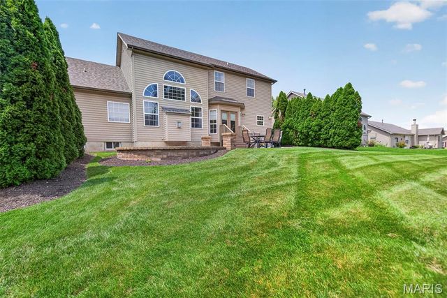 2218 Homefield Grove Drive, O'fallon, MO 63366
