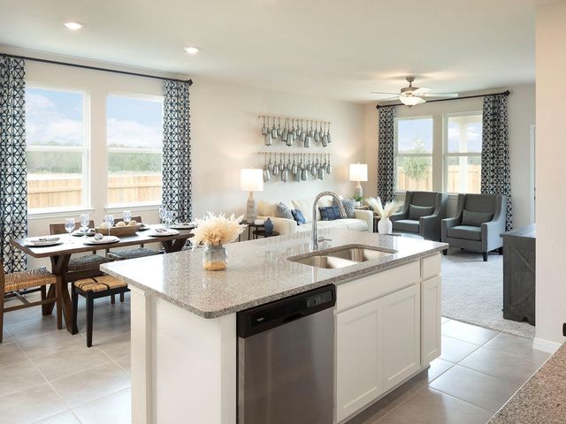 112 Wilcott DR, Georgetown, TX 78674