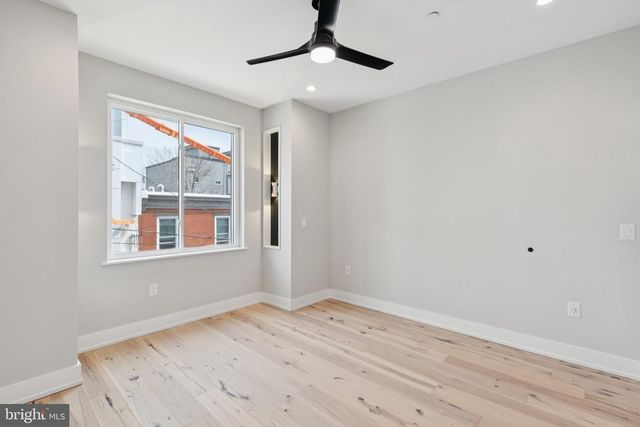 1518 S BAMBREY ST, Philadelphia, PA 19146