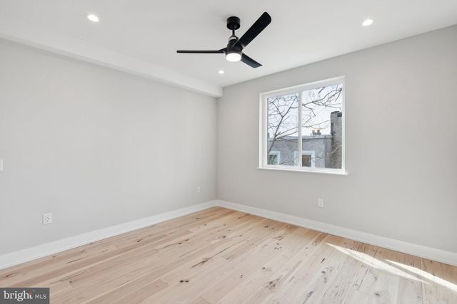 1518 S BAMBREY ST, Philadelphia, PA 19146