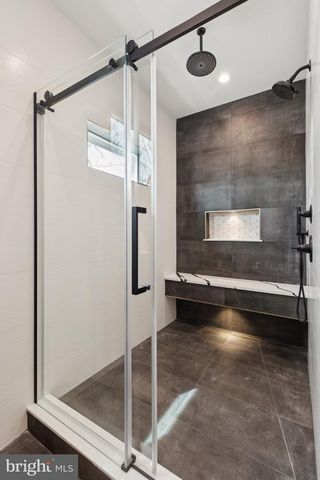 1518 S BAMBREY ST, Philadelphia, PA 19146