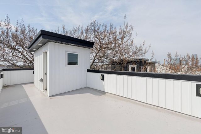 1518 S BAMBREY ST, Philadelphia, PA 19146