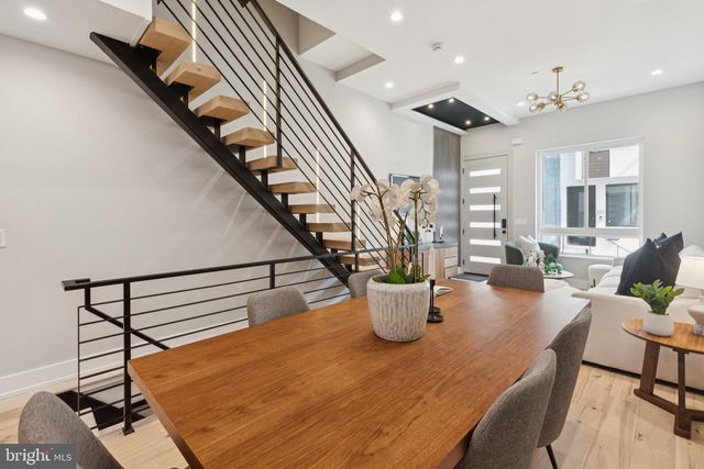 1518 S BAMBREY ST, Philadelphia, PA 19146