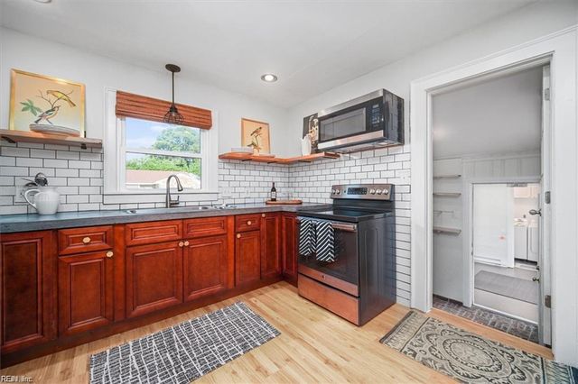 3820 Race ST, Portsmouth, VA 23707