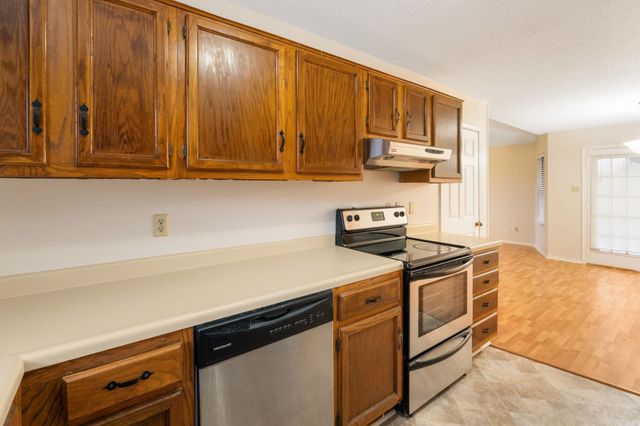 9 Pin Oak Loop, Maumelle, AR 72113