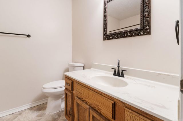 9 Pin Oak Loop, Maumelle, AR 72113