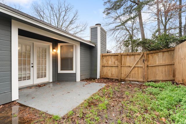 9 Pin Oak Loop, Maumelle, AR 72113