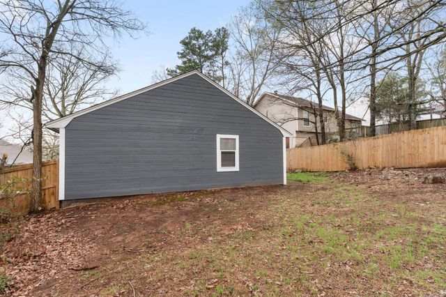 9 Pin Oak Loop, Maumelle, AR 72113