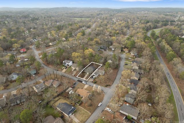 9 Pin Oak Loop, Maumelle, AR 72113