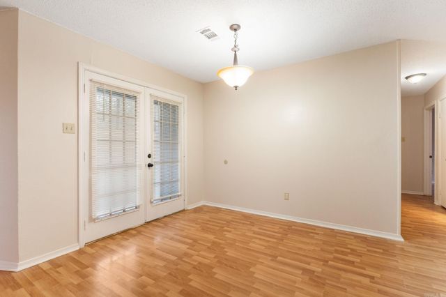 9 Pin Oak Loop, Maumelle, AR 72113