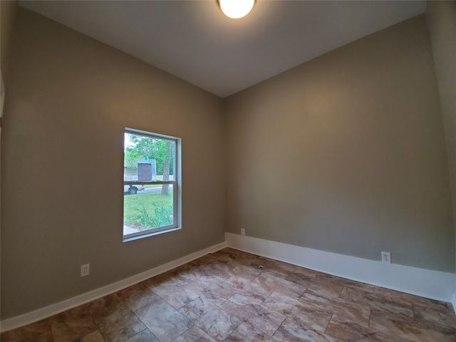 2115 Glenwood Lane 100, Denton, TX 76209