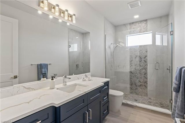 1512 NW 42nd AVE, Cape Coral, FL 33993