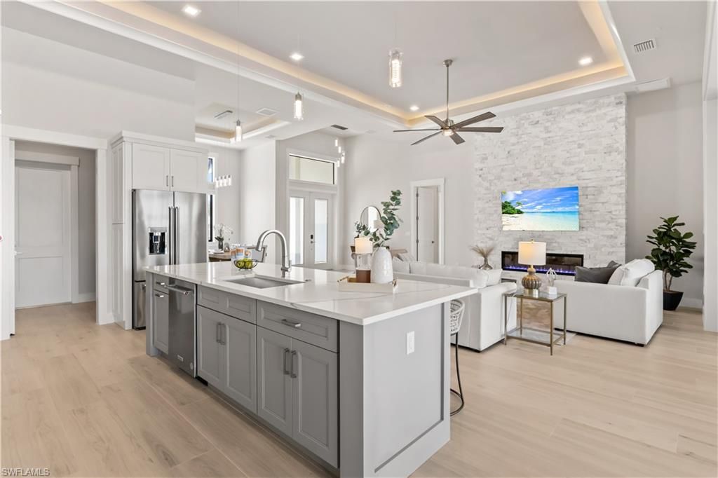 Image 19 of property listing at 1512 NW 42nd AVE, Cape Coral, FL 33993