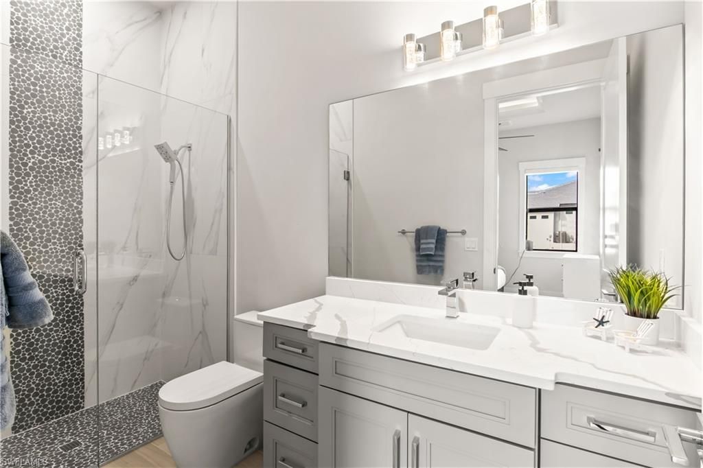Image 31 of property listing at 1512 NW 42nd AVE, Cape Coral, FL 33993