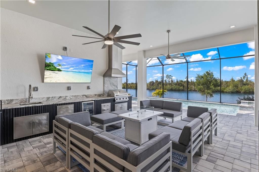 Image 41 of property listing at 1512 NW 42nd AVE, Cape Coral, FL 33993
