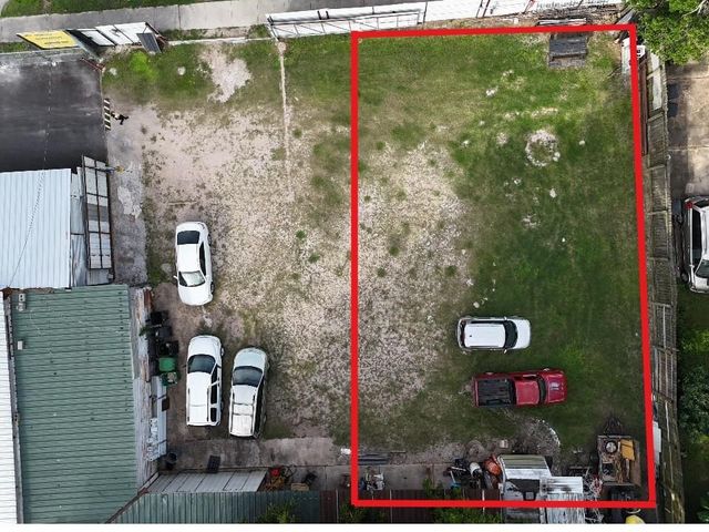 1020 Hogan, Houston, TX 77009