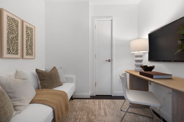 150 Seaport Blvd 20B, Boston, MA 02210