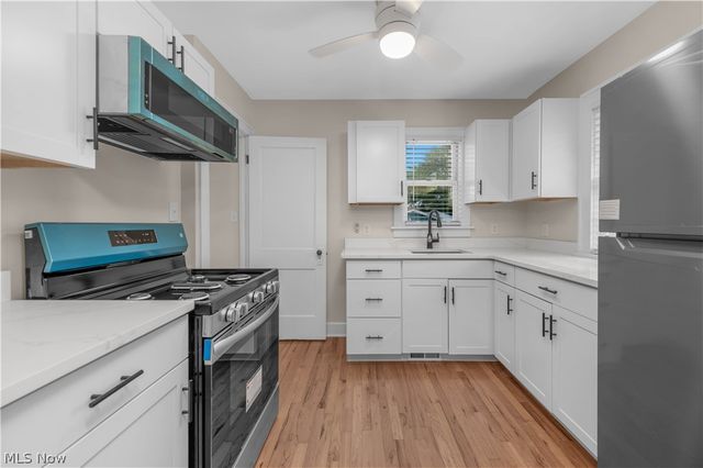 8012 Spring Garden Road, Parma, OH 44129