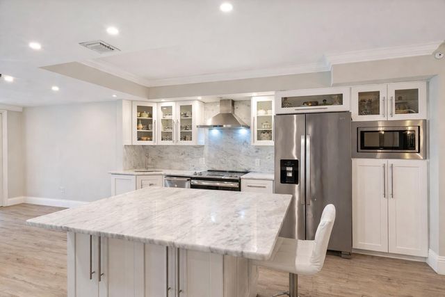 500 Ocean Trail Way 305, Jupiter, FL 33477