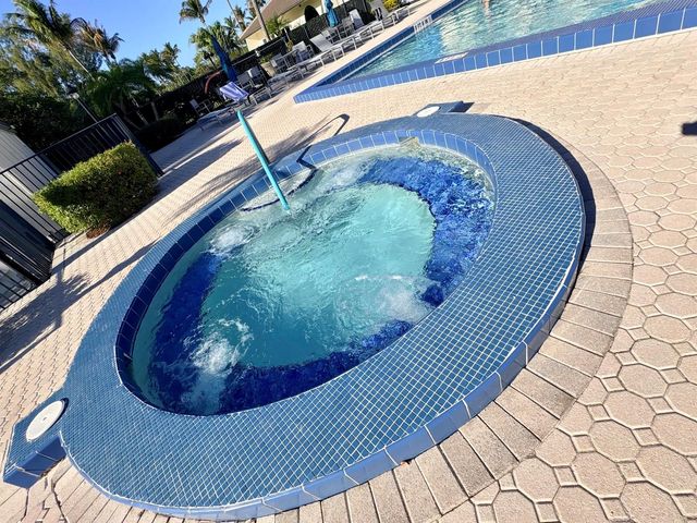 500 Ocean Trail Way 305, Jupiter, FL 33477