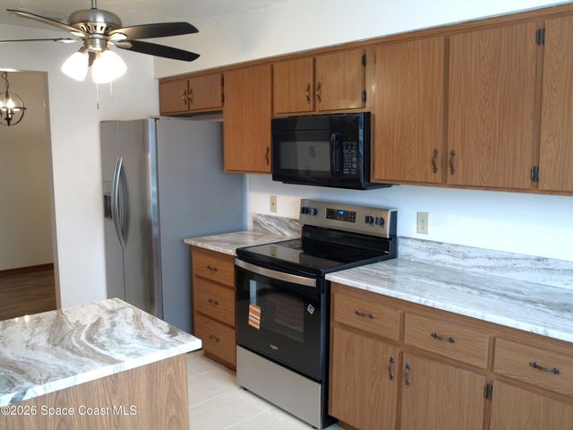 9012 Scarsdale Court 29d, West Melbourne, FL 32904