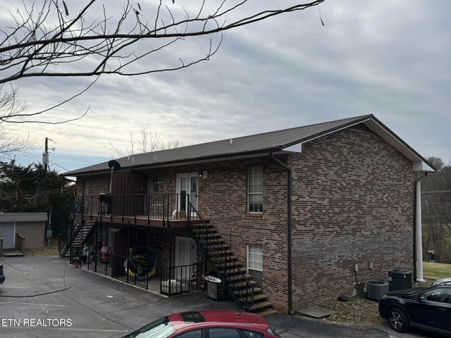 1688 Old Highway 95, Lenoir City, TN 37771