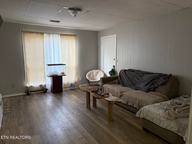 1688 Old Highway 95, Lenoir City, TN 37771