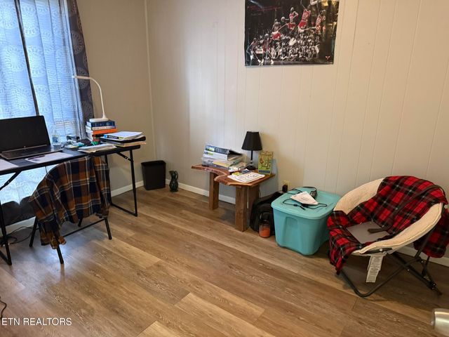 1688 Old Highway 95, Lenoir City, TN 37771