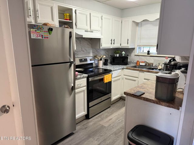 1688 Old Highway 95, Lenoir City, TN 37771